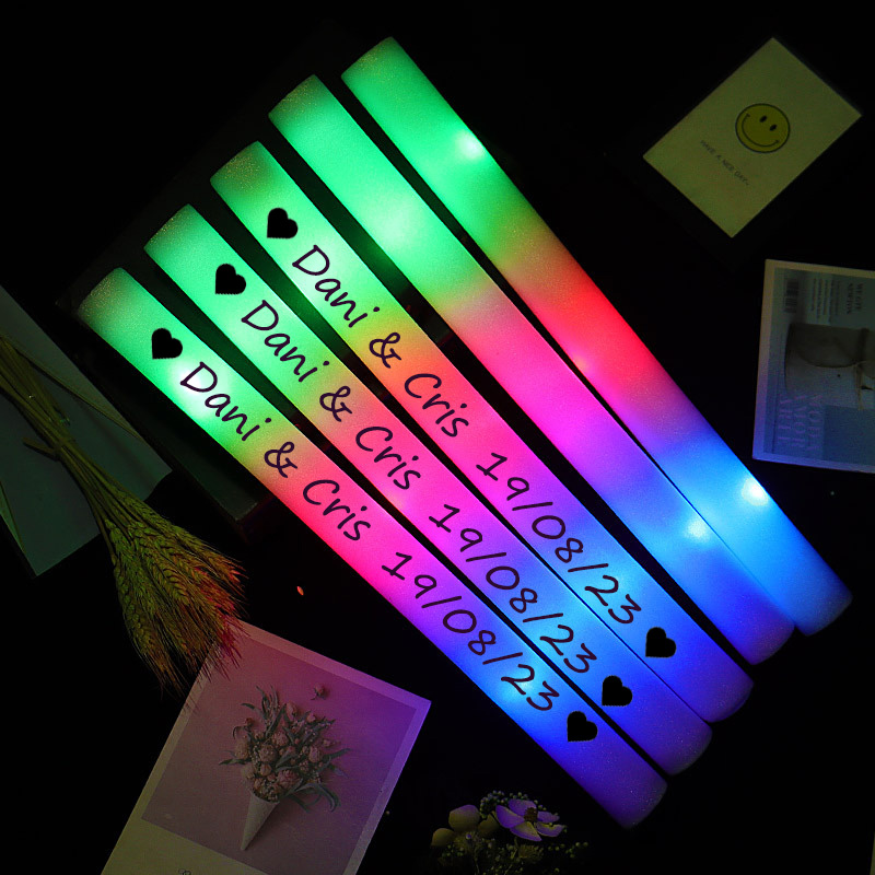 Glow In The Dark Party Glasses - 12/30/60 Stück LED-Leuchtstäbe, bunt, RGB-Leuchtschaumstoffstäbchen, Jubelröhre,